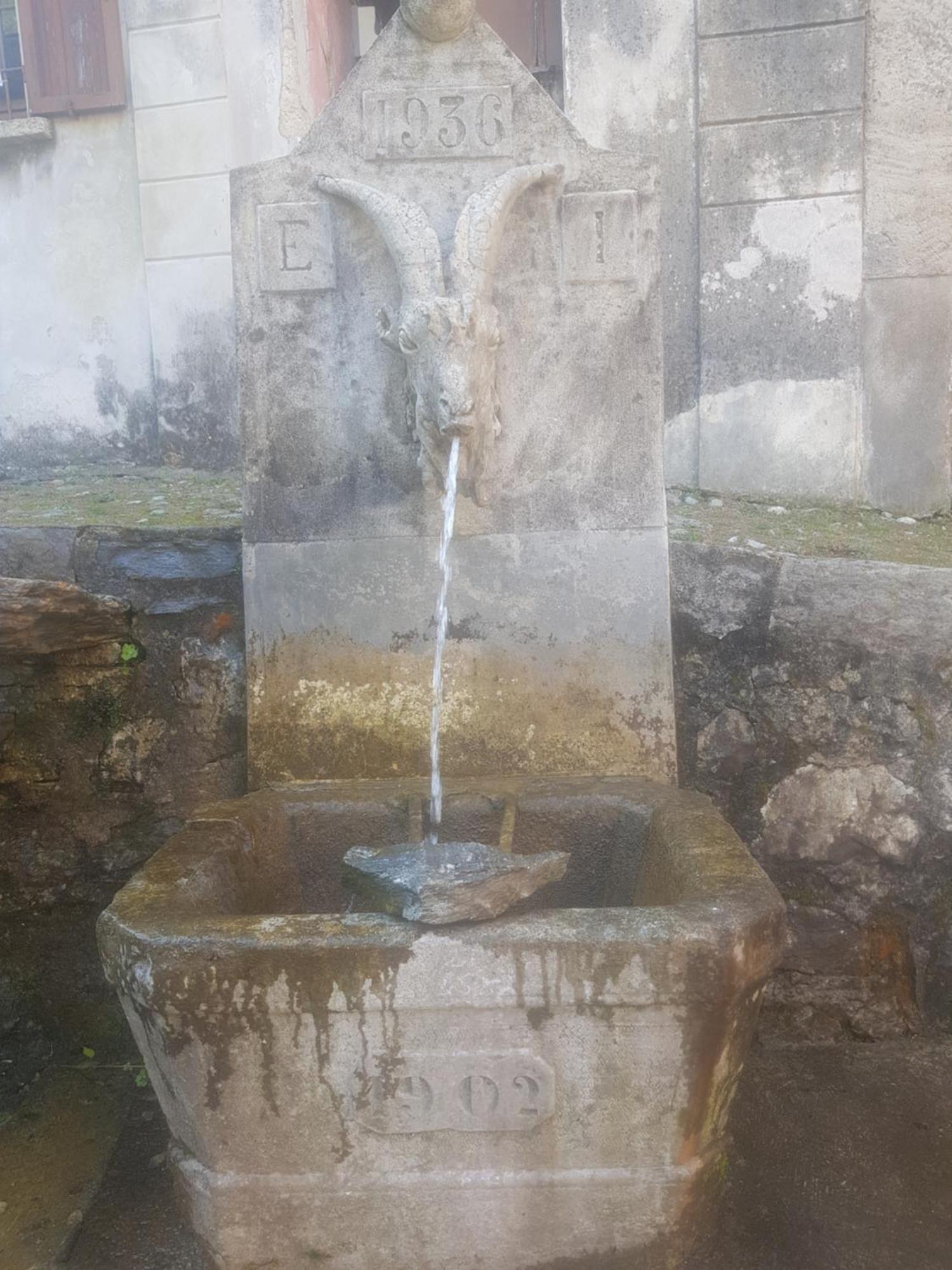 La Corte Del Poeta Arcumeggia エクステリア 写真